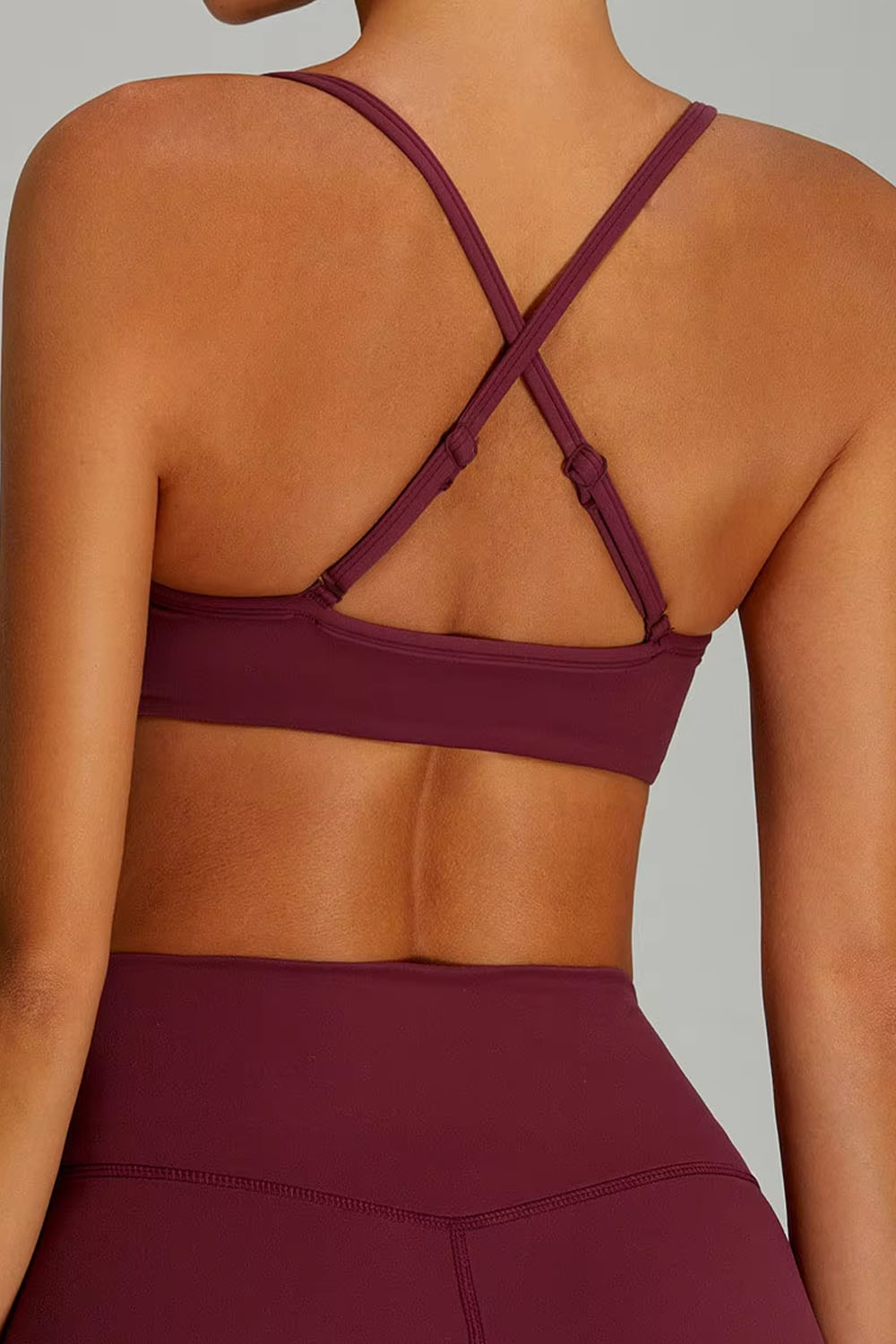 Flared "Cross V" Sport Bra