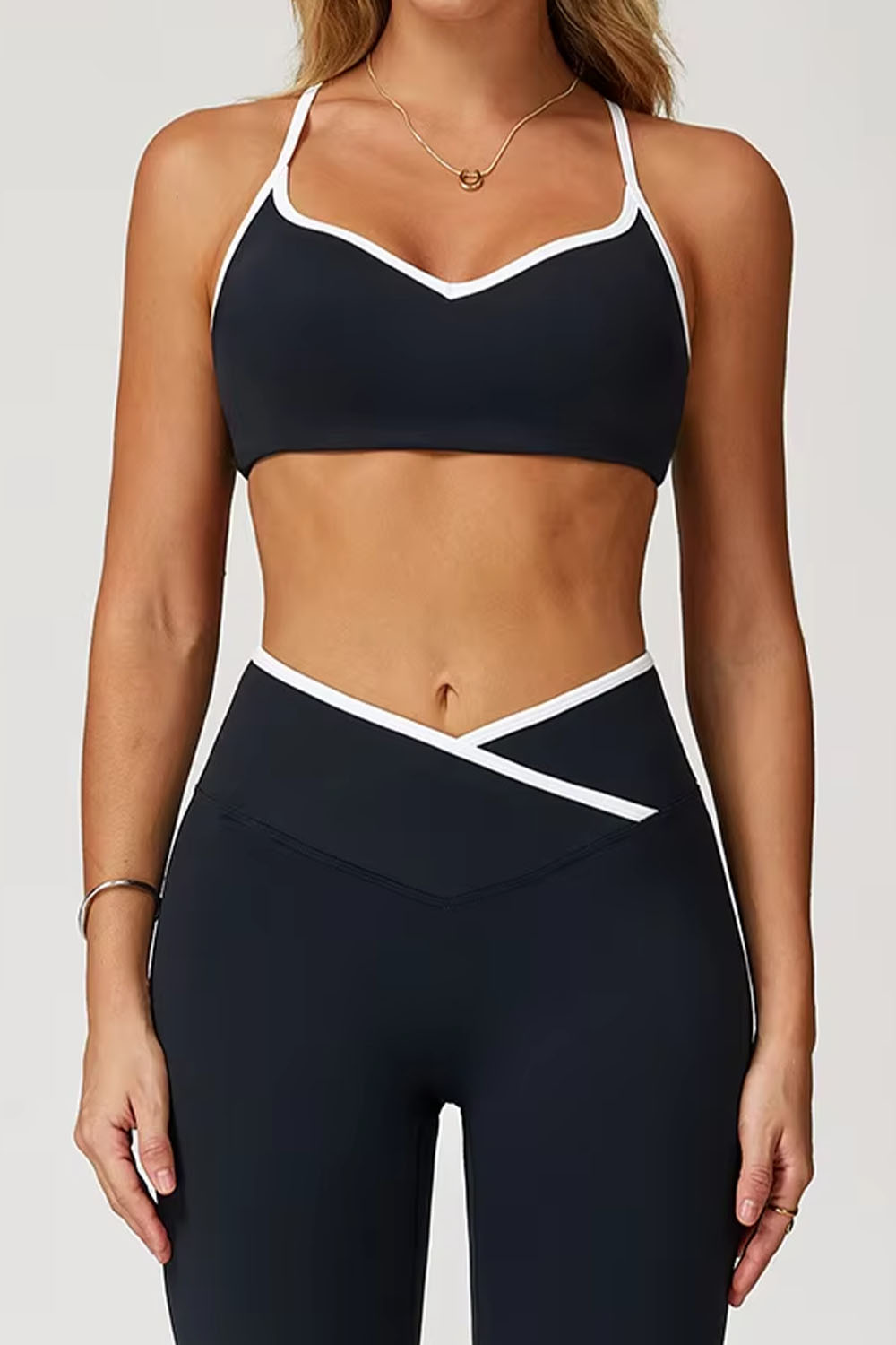 Flared "Linan" Yoga Crop Top