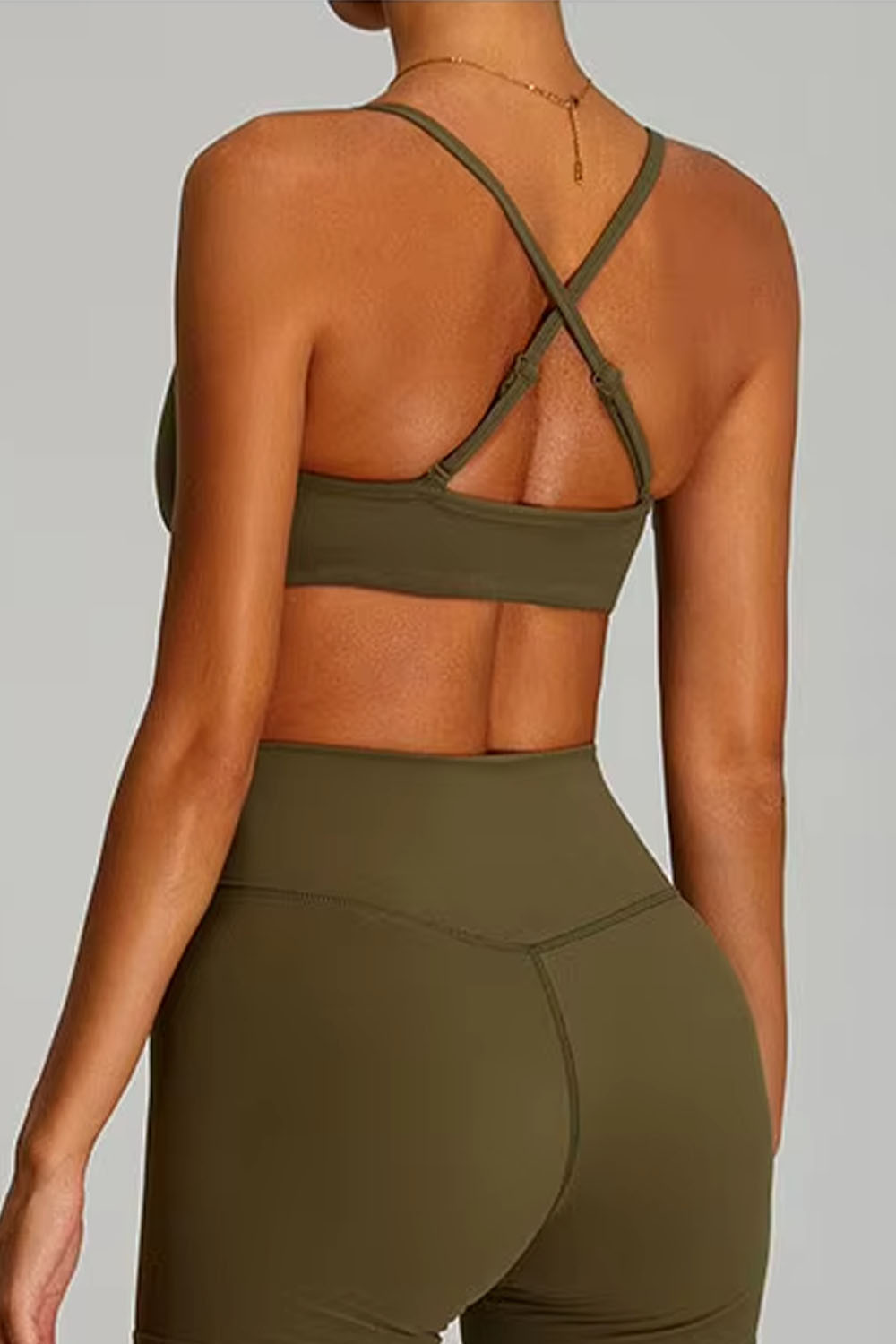 Flared "Cross V" Sport Bra